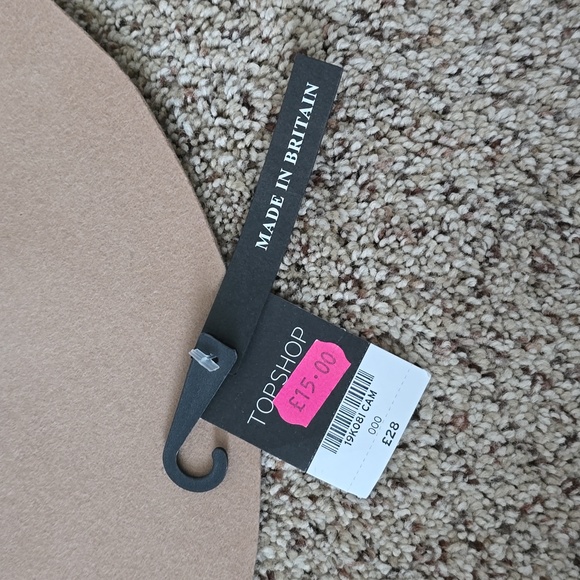 NEW Top Shop 100% Wool Hat - Picture 4 of 8